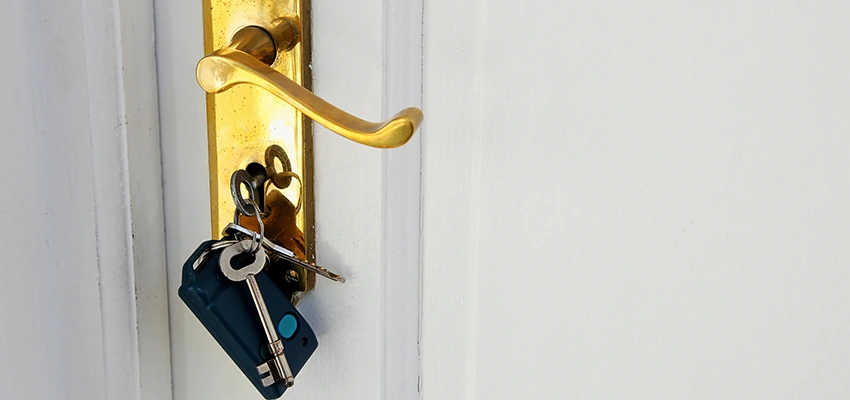 Broken Door Key Extraction in Redlands, CA